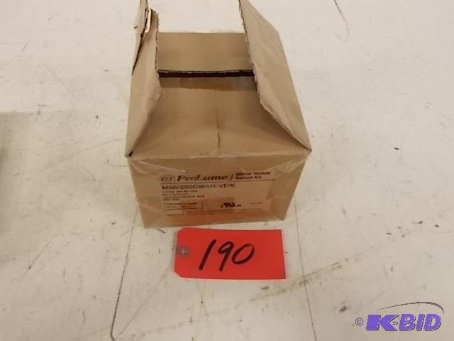 lot 190 image: ProLume M58250CWAH4TK Metal Halide Ballast...