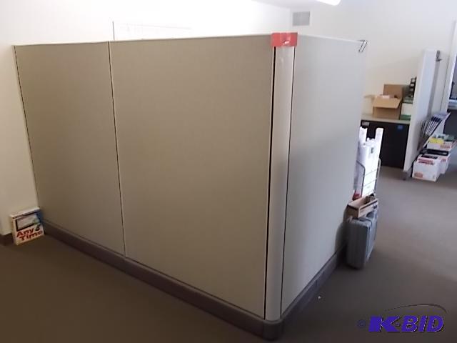lot 3 image: Herman Miller Action Office Office Cubicles I...