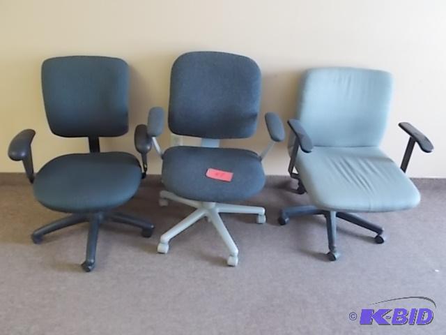 lot 47 image: (3) Task Chairs...