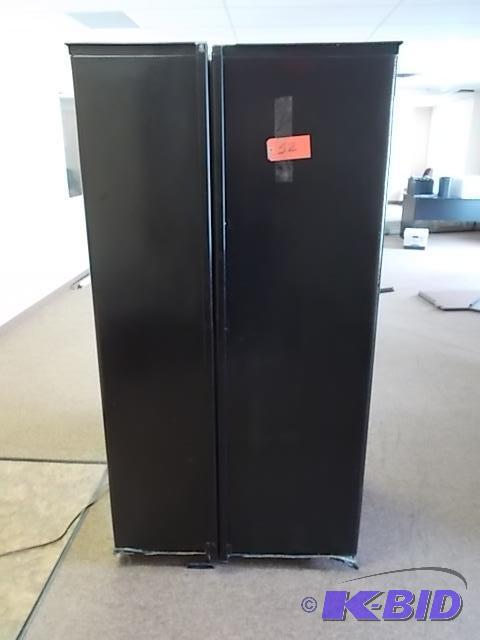 lot 52 image: G.E. Profile 23.7 Cu. Ft. No Frost Refrigerat...
