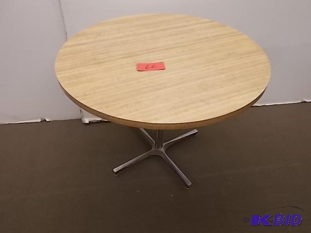 lot 66 image: 38" Table...