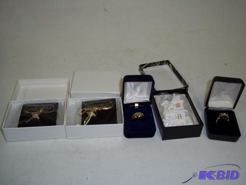 lot 146 image: Assorted Jewelry, see photos for more details...