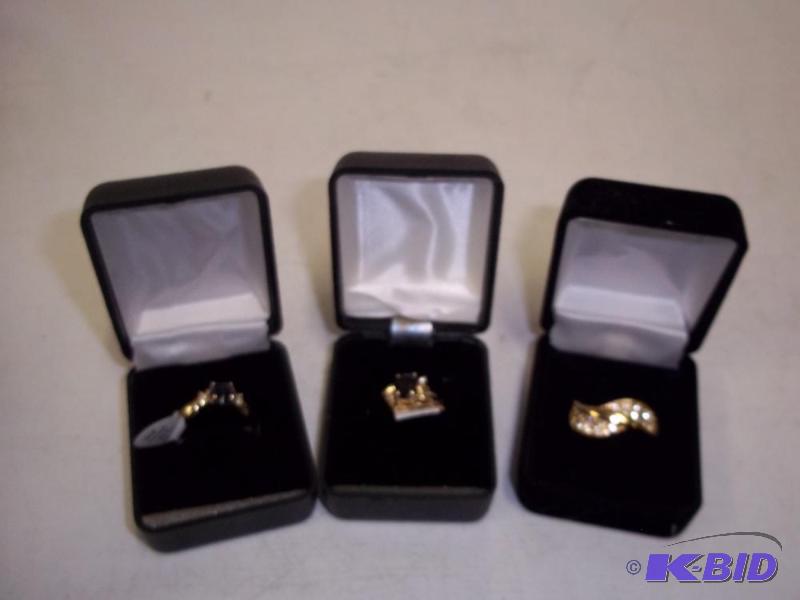 lot 148 image: Assorted Jewelry, see photos for more details...