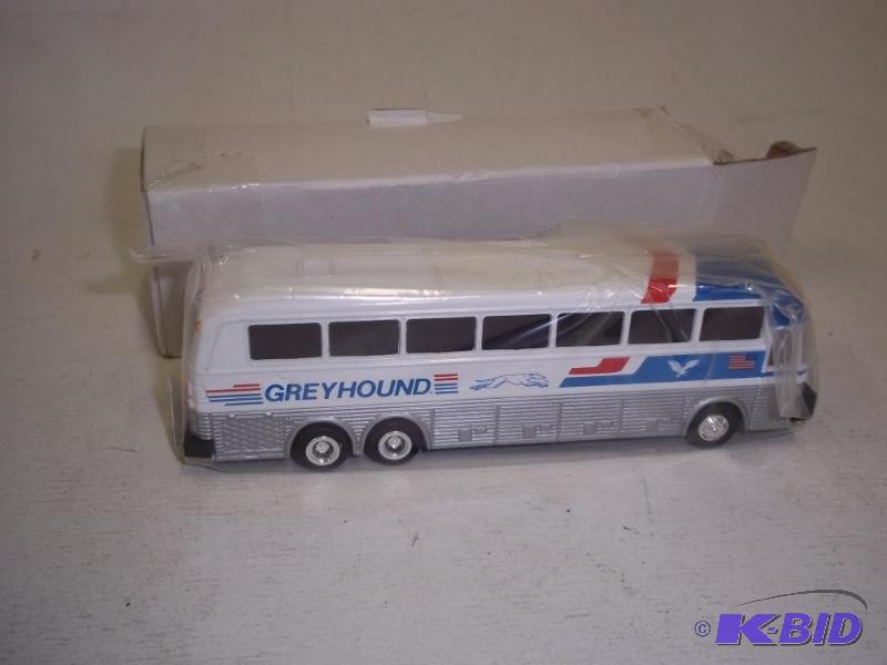 lot 178 image: Toy Greyhound Bus...