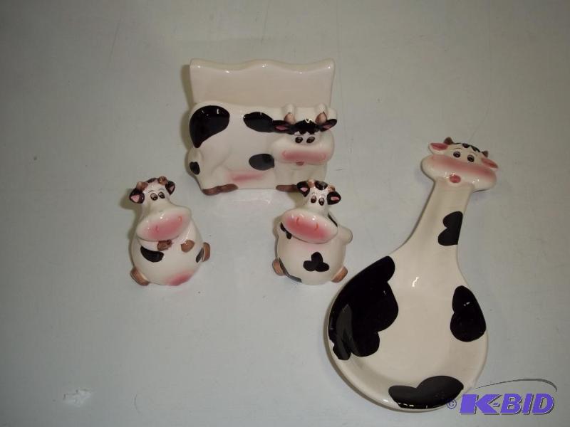 lot 236 image: New Kitchen decor set, Cows, salt and pepper ...