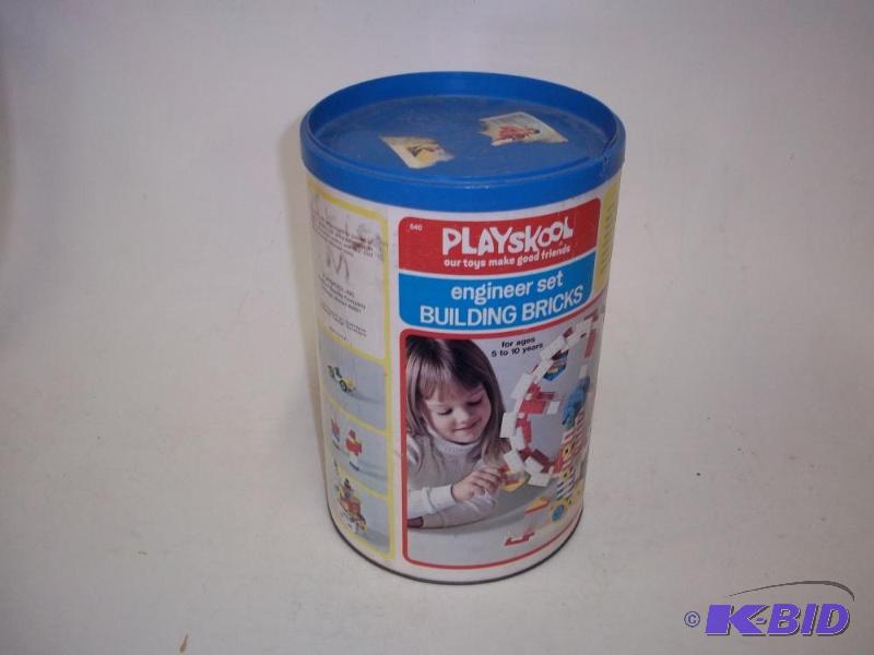 lot 4 image: Playskool Building  Bricks...