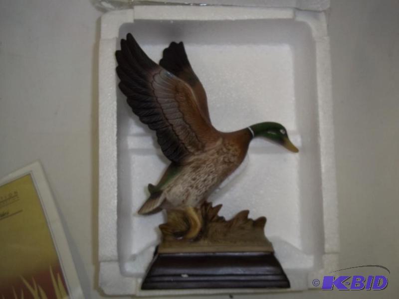 lot 94 image: NEW Flight of the Mallard decor...