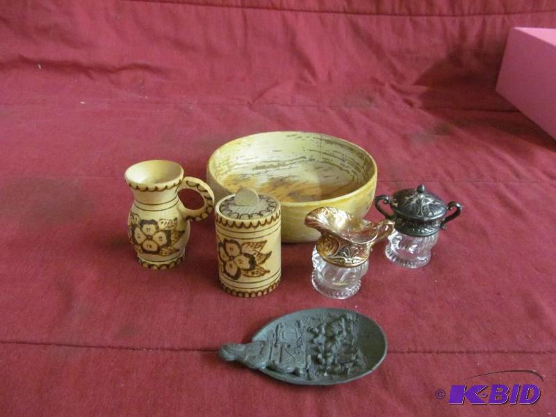 Kitchen supplies