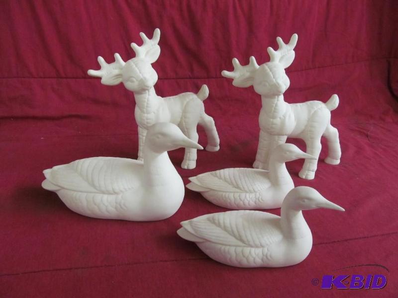 Figurines