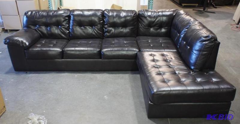 New Ashley Signature Durablend Sofa Sectional...