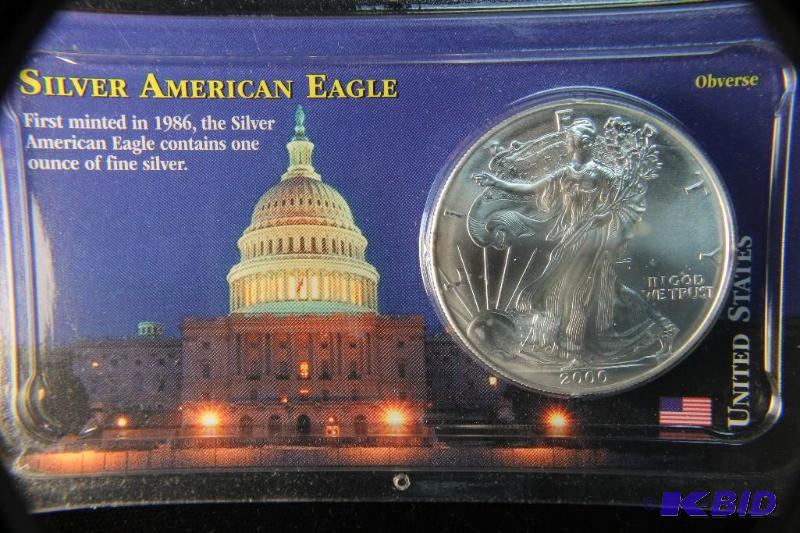 2000 US Silver Eagle 1oz .999 Fine Silver - BU in Littleton Package