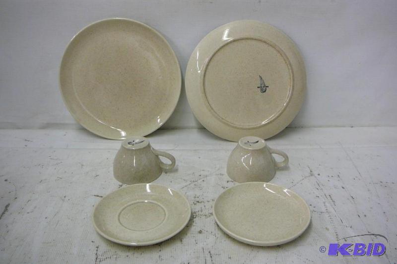Redwing Dish Set 16 Dinner Plates 16 Cups 16 ...