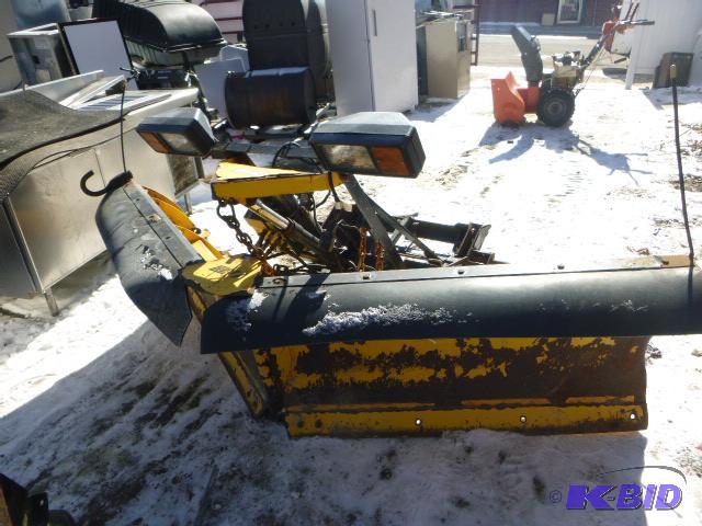 lot 1 image: Fisher V Plow With Minute Mount System EZ-V w...