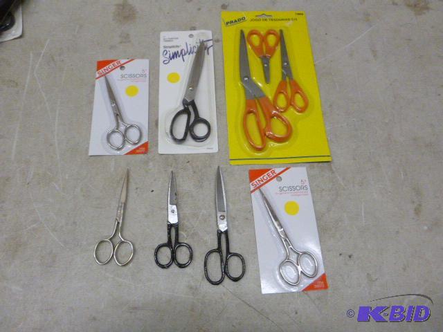 lot 127 image: Miscellaneous Scissors...