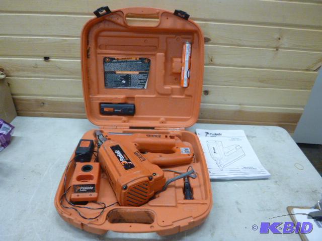 lot 3 image: Paslode Impulse Cordless Framing Nailer ADCD...