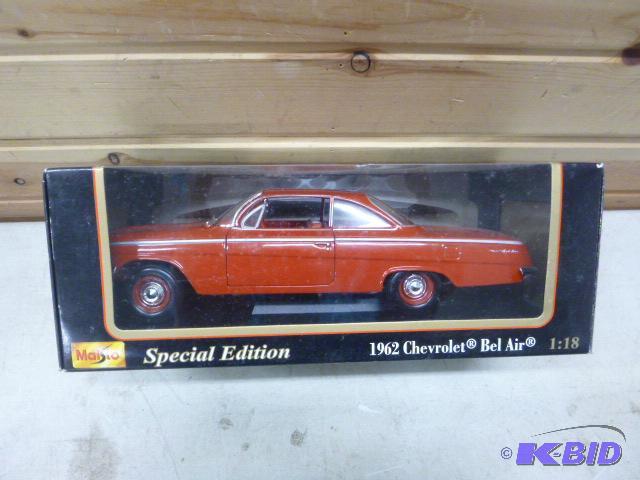 lot 33 image: 1962 Chevrolet Bel Air Maisto metal die cast ...