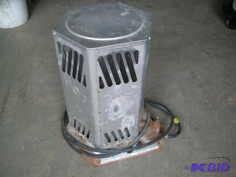 lot 23 image: Propane Reddy Heater