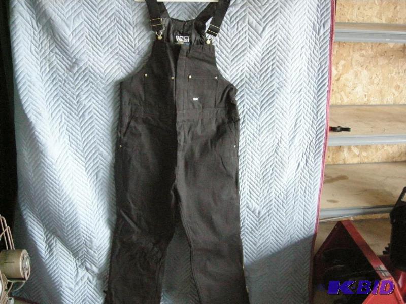 lot 25 image: Walls Bib Insulated Coveralls