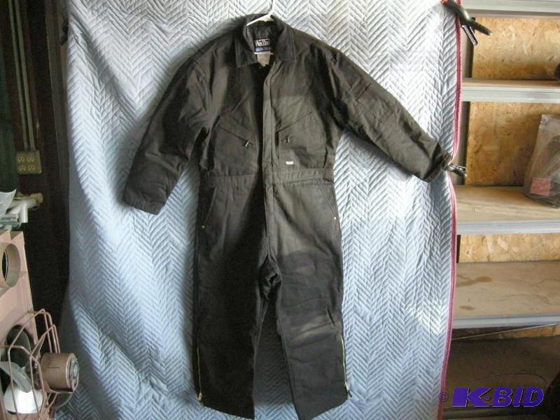 lot 36 image: Walls insulated coveralls