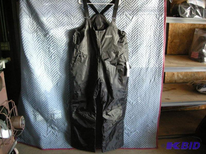 lot 41 image: SledMate Iceforce Bib overalls