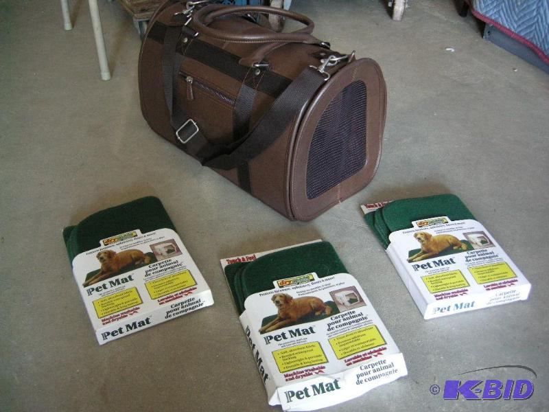 lot 58 image: Pet carrier and pet mats