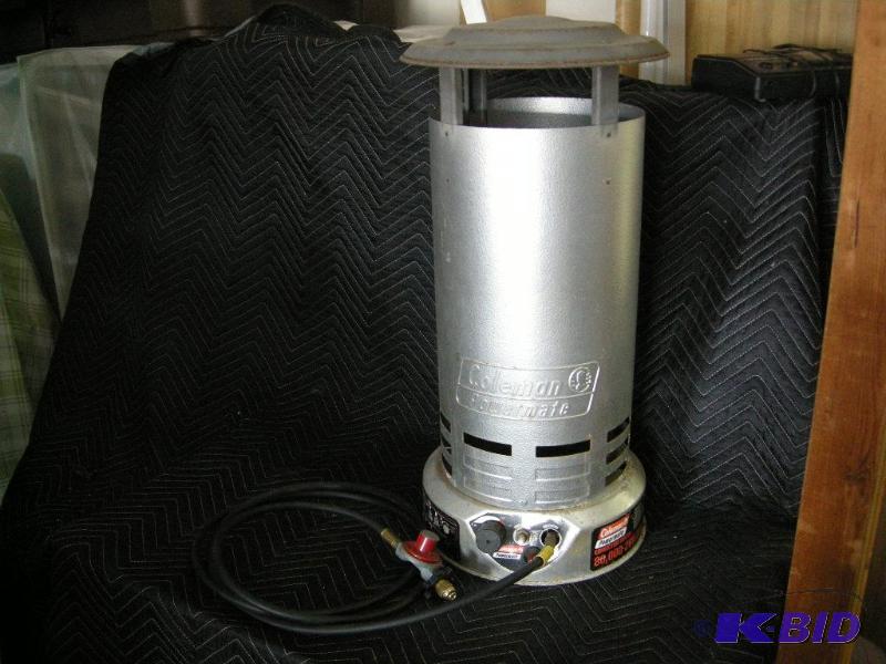 lot 8 image: Coleman Convection Propane heater