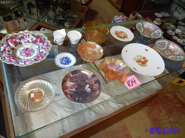 lot 104 image: Misc. Glassware, plates, Carnivall Glass