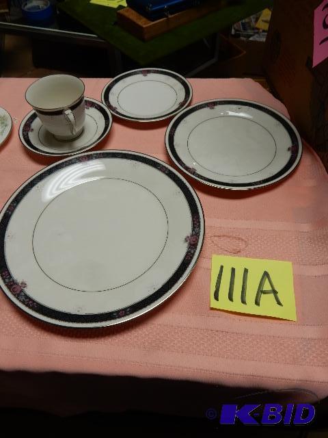 lot 111A image: NORITAKE IVORY, Etienne 7260