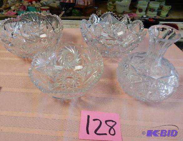 lot 128 image: 3 Crystal bowls and Water Caraff