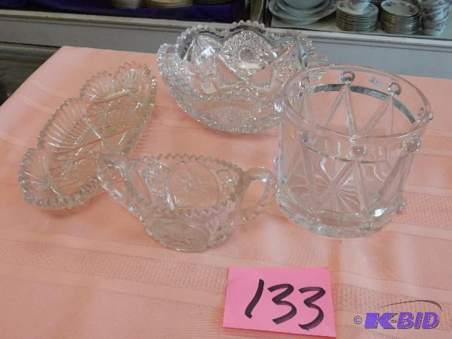 lot 133 image: 4 lead Crystal pieces