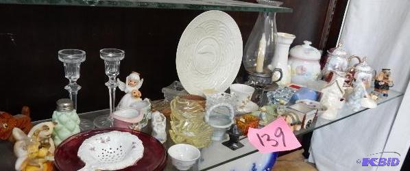 lot 139 image: Misc. Glassware items