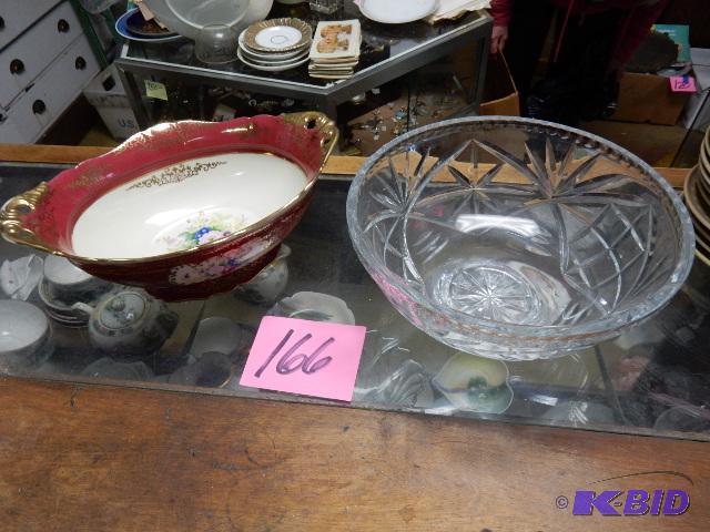 lot 166 image: Two Beautiful Serving Bowls