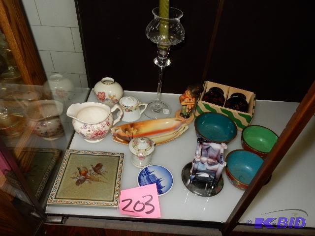 lot 203 image: Misc. Glassware as pictured