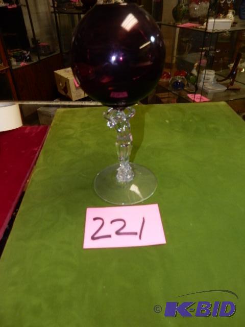 lot 221 image: CAMBRIDGE IVY BOWL