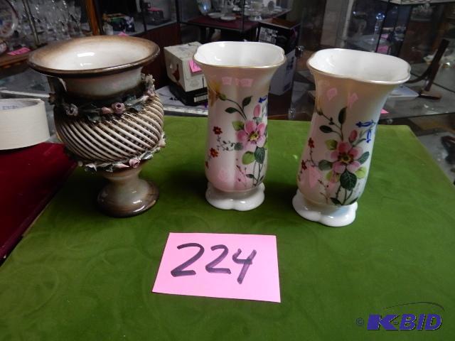 lot 224 image: 2 Pickard vases, 1 Nuova Capodimonte vase.