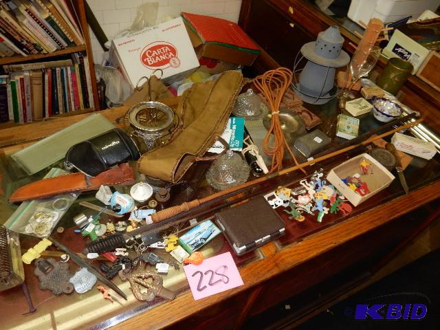 lot 228 image: What a collection of items.. Look at the pictures