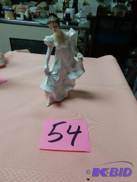 lot 54 image: Royal Doulton