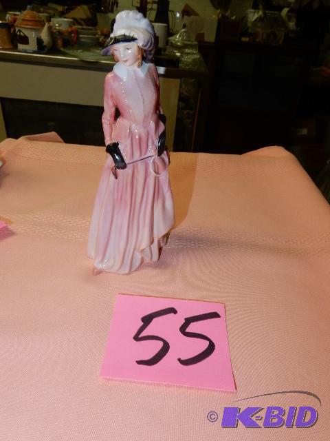 lot 55 image: Royal Doulton