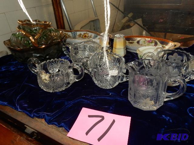lot 71 image: Misc. Serving Items and