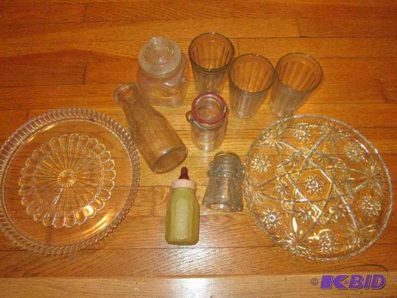 Lot of vintage glass, milk bottle and baby bo...
