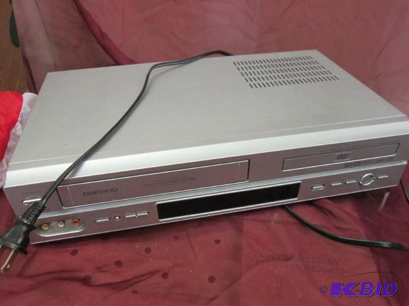 Daewood DVD VHS combination player...