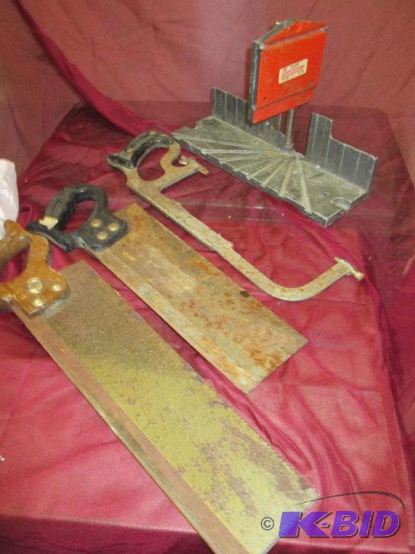 Vintage saws and a Stanley Handyman mitre box...