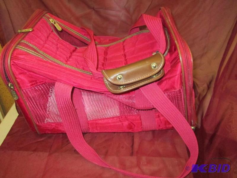 Sherpa pet porter bag...