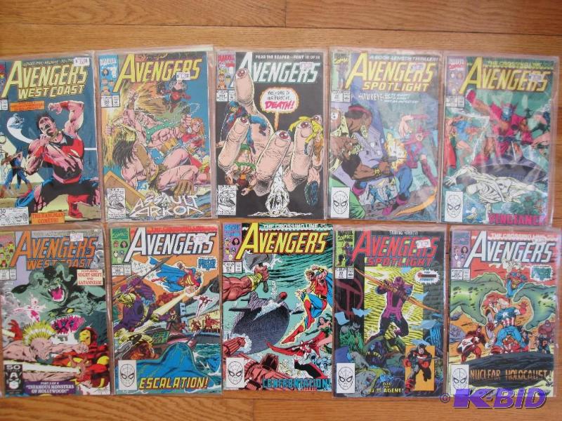 Lot of 10 Avengers comic books, all in exclle...