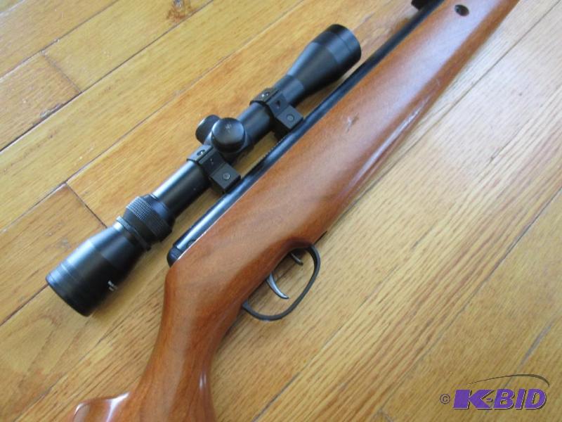 Crosman Storm XT Break Barrel Air Rifle Mode New Bedframe Toys Collector Birdseed 