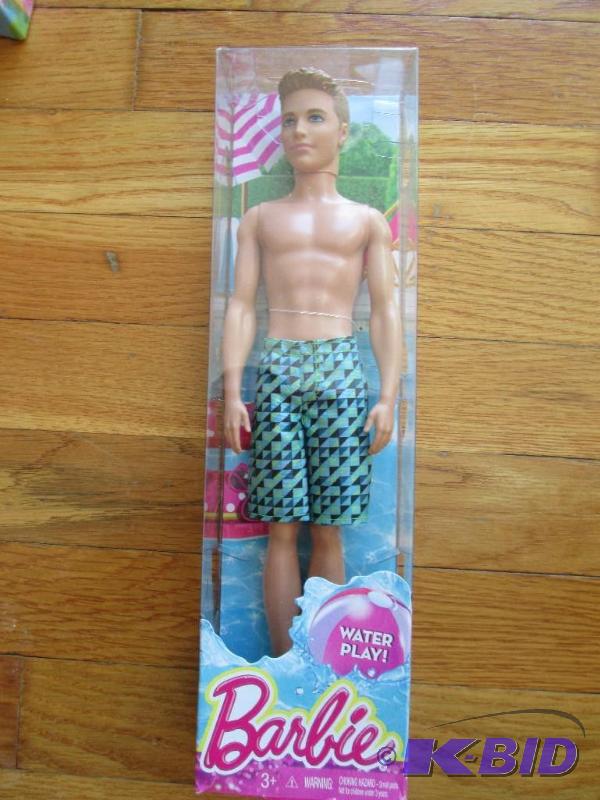 lot 43 image: Barbie waterplay figure...