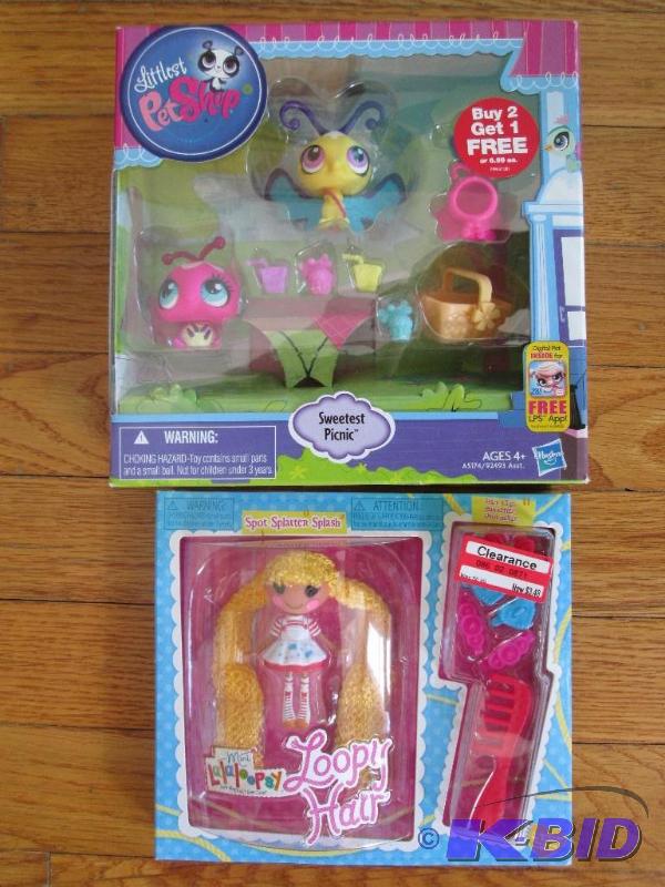 lot 49 image: Mini lalaloopsy loopy hair and Littlest Pet S...