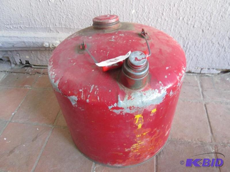 vintage metal gas can...