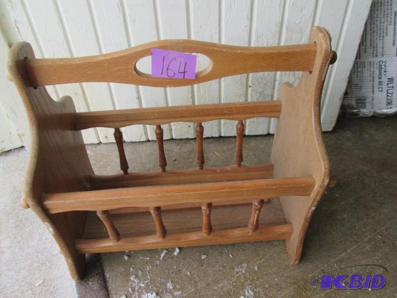 wood magazine holder...