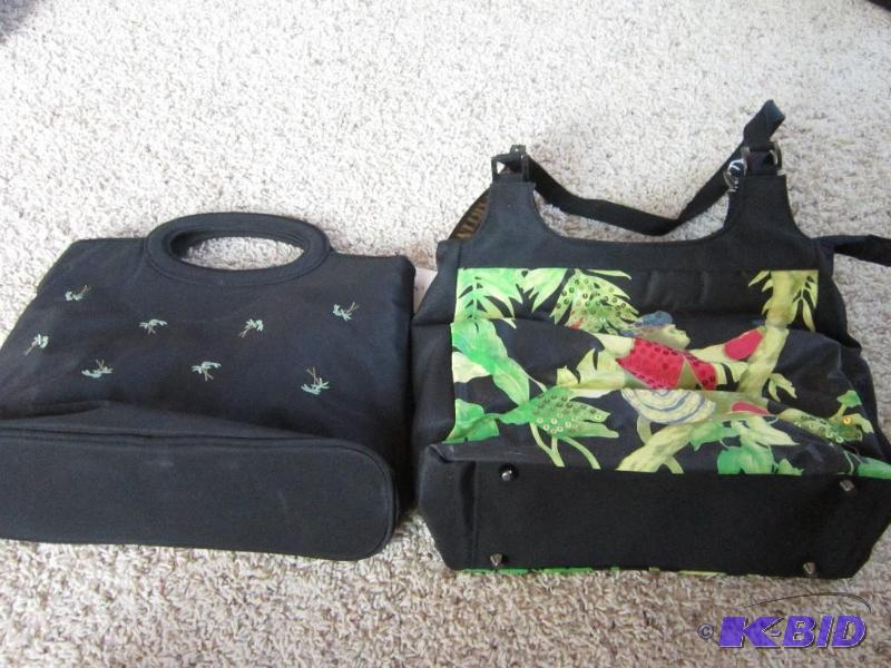 New purses, great for resale profits, palm an...
